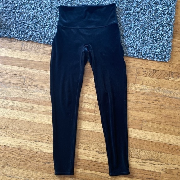Spanx Black Velvet Leggings Size Xl - Picture 8 of 17